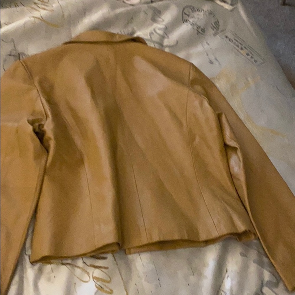 Jacket - Picture 2 of 3